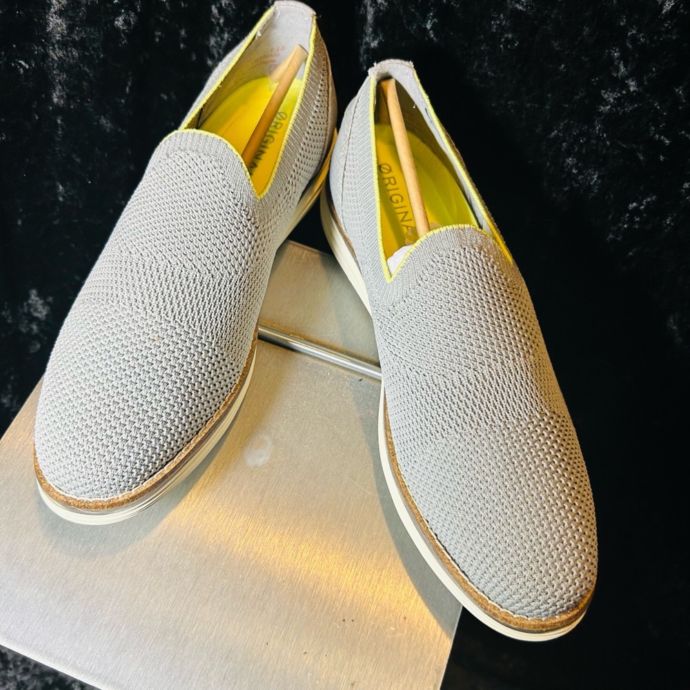 Cole Haan - Women extremely comfortable Original Grand - New with tag